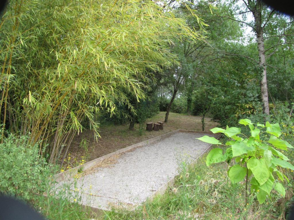 Galargues Domaine Du Bois Gite Marion מראה חיצוני תמונה