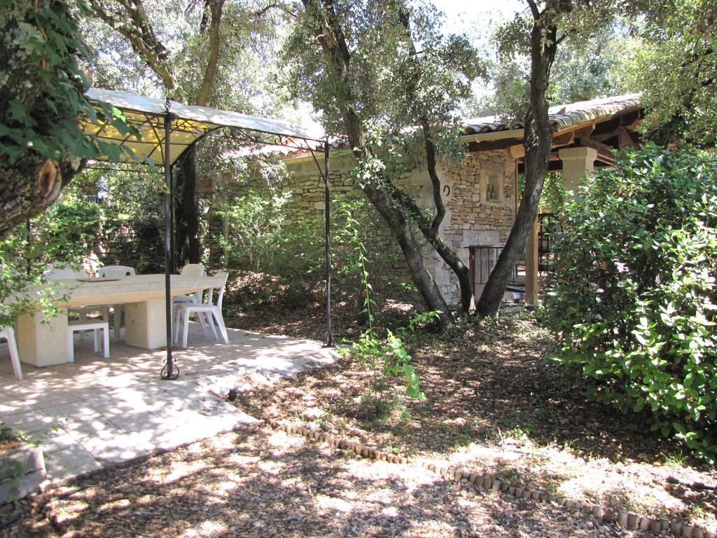 Galargues Domaine Du Bois Gite Marion מראה חיצוני תמונה